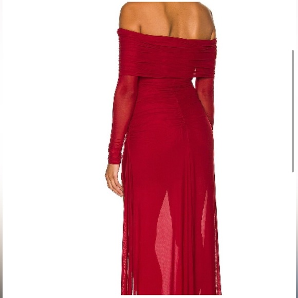 HAMPTON GOWN IN DEEP GARNET - Picture 11 of 16